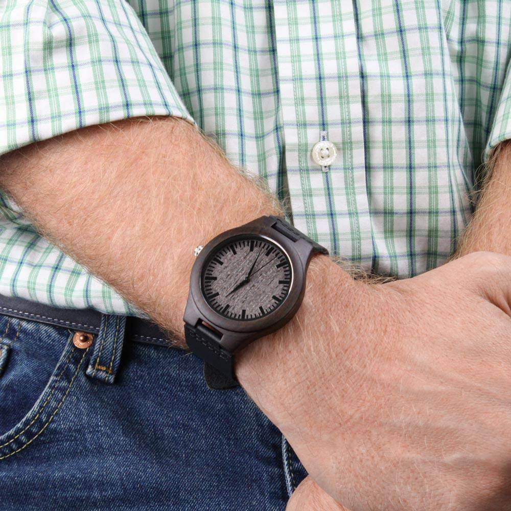 Exquisite Mon Trésor Engraved Wooden Watch, Brand63